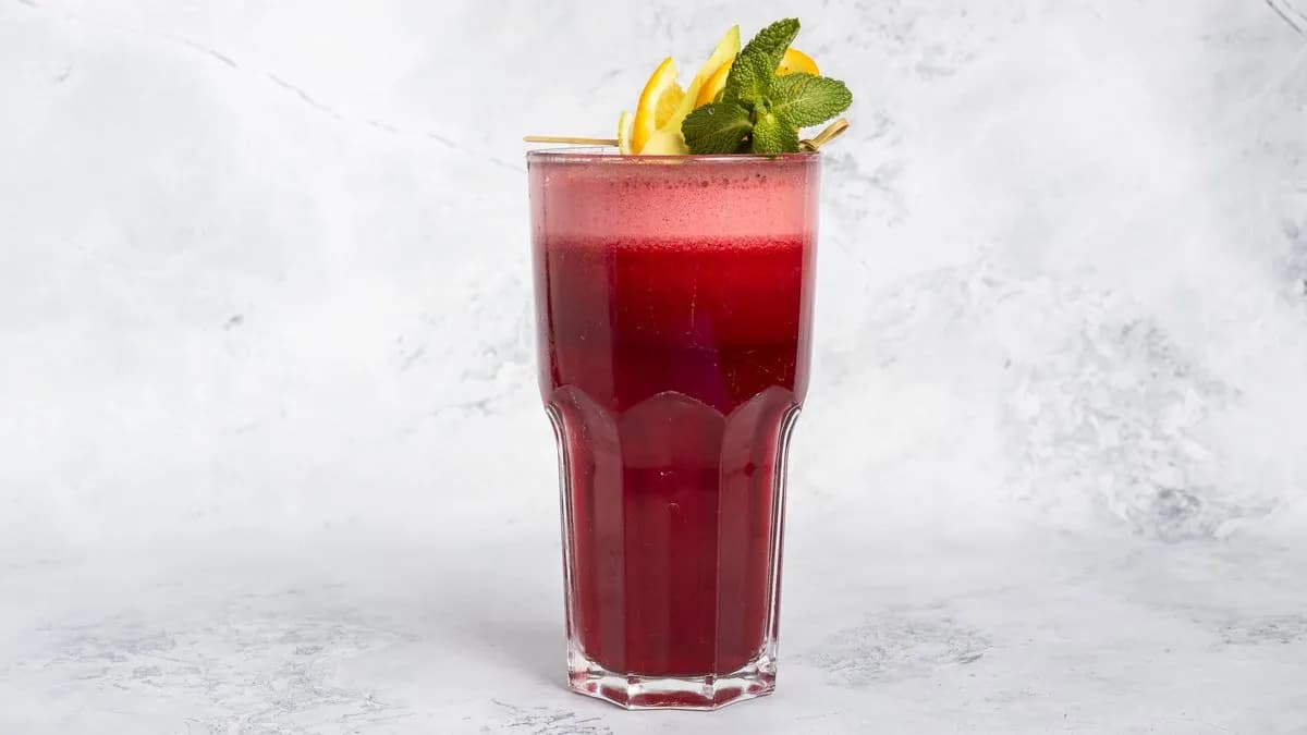 Céklás gyömbéres smoothie macskajajra