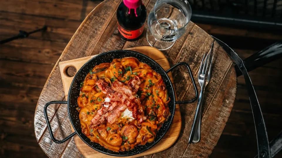 Sörös-kolbászos babragu