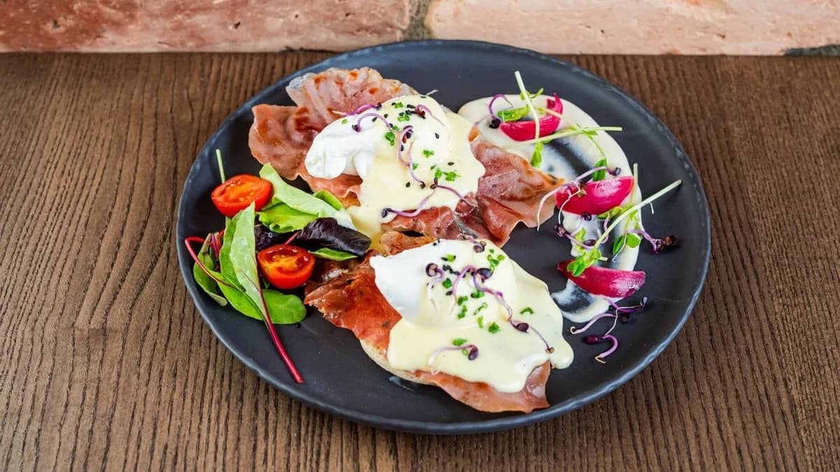 Proscuitto Parmesan Benedict
