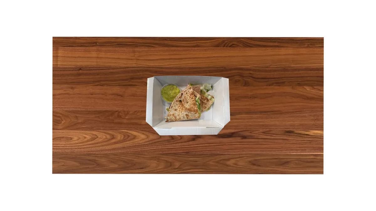 Avokádópürés csirkés quesadilla