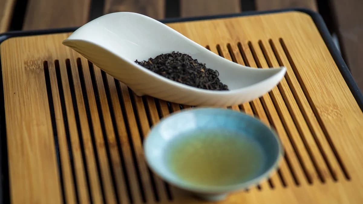 Mester készítette Qi'Men Fekete Tea