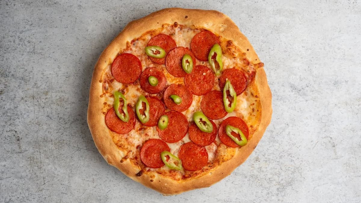 Szalámis csípős 24 cm