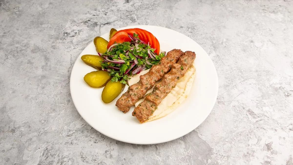 Petrezselymes kebab nyárson