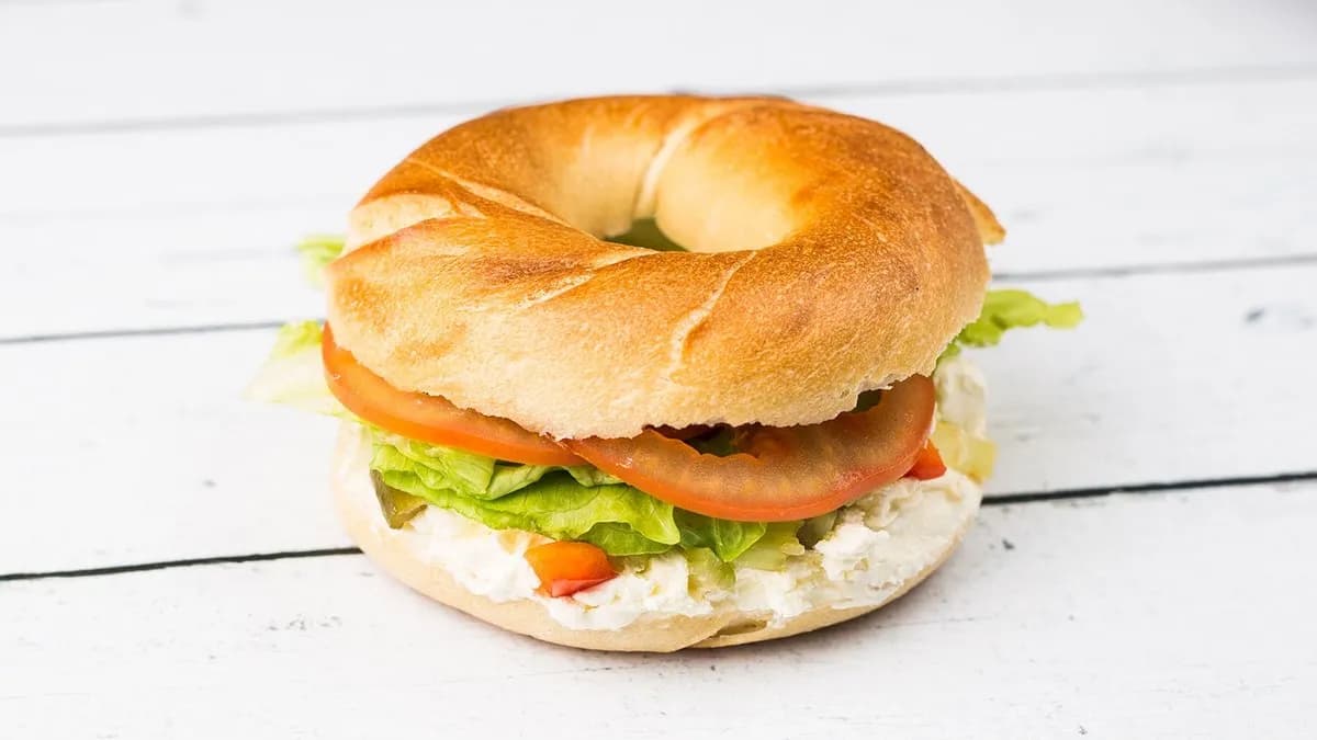 Veggie bagel