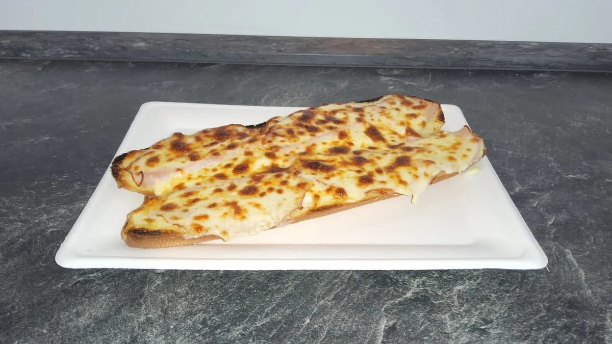 Pulykasonkás melegszendvics