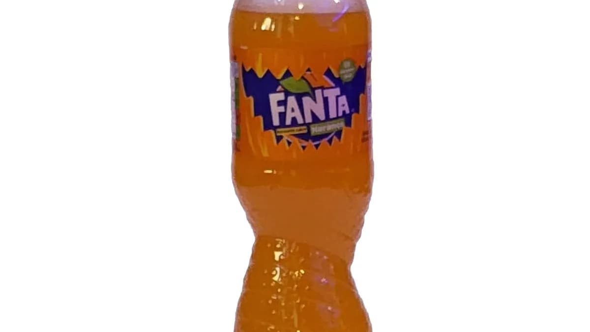 Fanta narancs ízű szénsavas üdítőital cukorral és édesítőszerekkel 500 ml