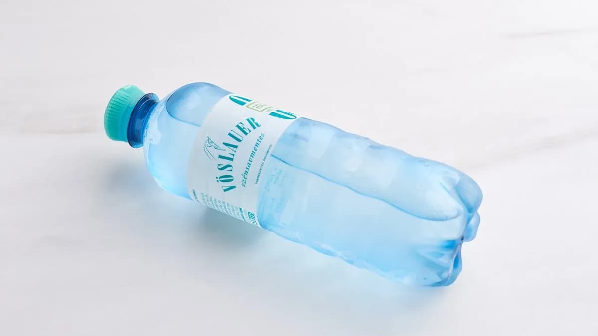 Vöslauer szénsavmentes természetes ásványvíz