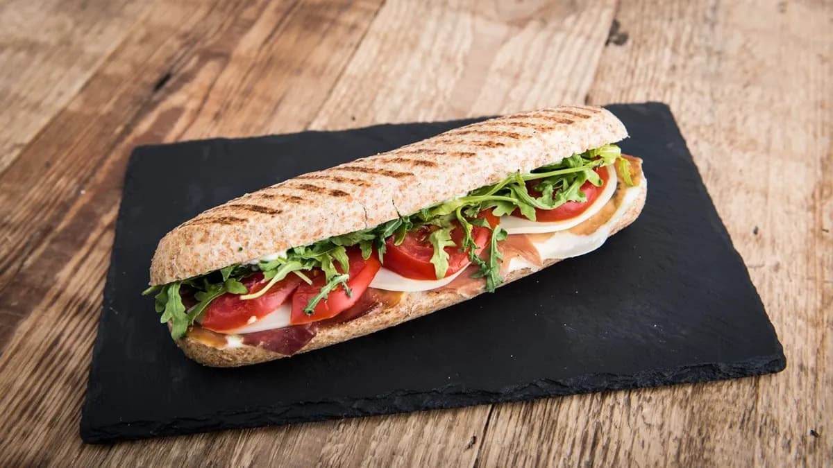 Pármai sonkás Panini