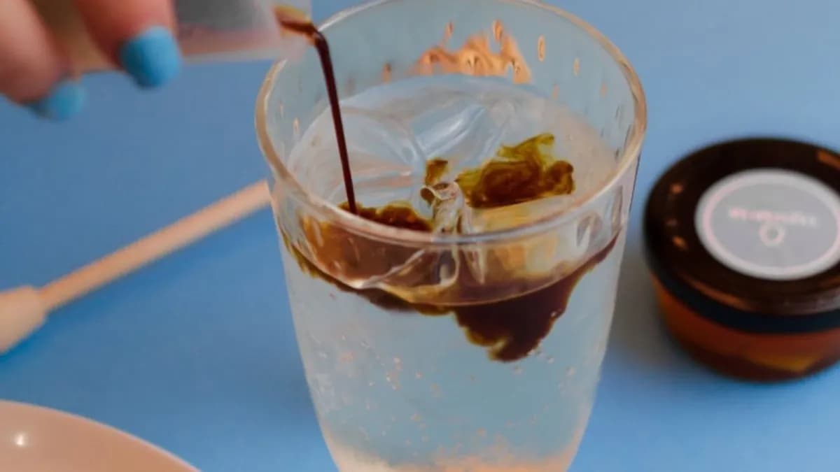 Espresso tonic