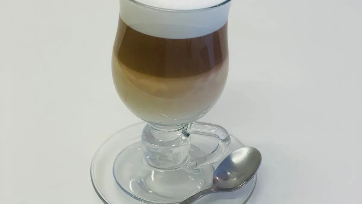 Latte macchiato