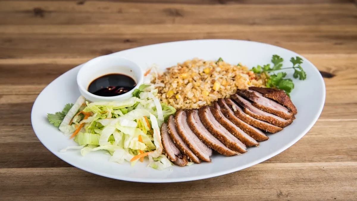 Vit com rang – Sült kacsahús pirított rizzsel