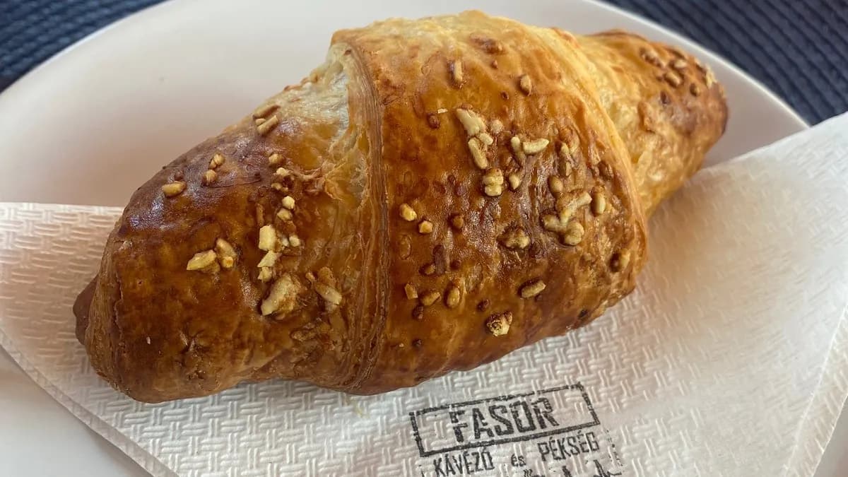 Sonkás sajtos croissant