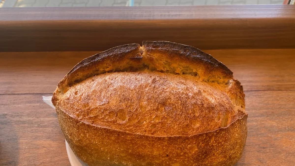 Kovászos félbarna kenyér (500g)