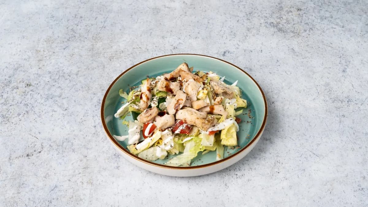 Grillcsirkés saláta