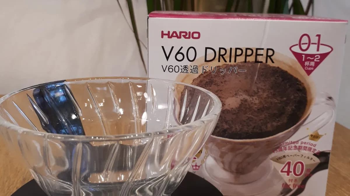 Hario V60 dripper 02 (fehér)