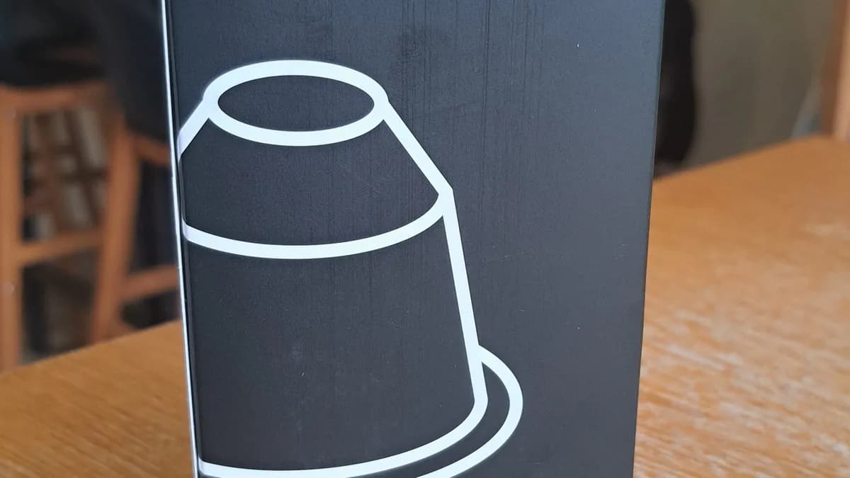 April Costa Rica Volcán Azul kapszula 10 db