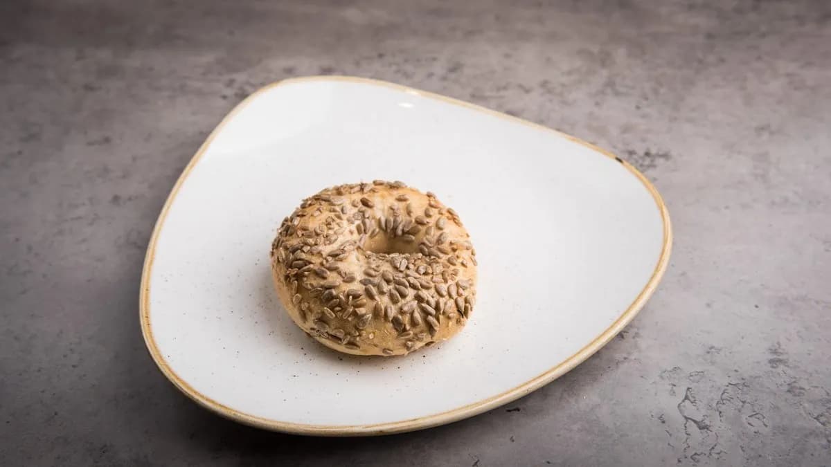 Napraforgómagos Bagel