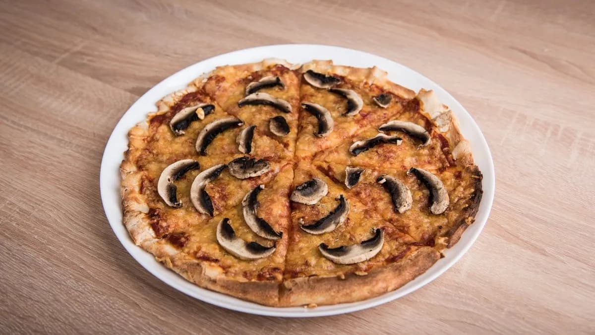 Funghi pizza