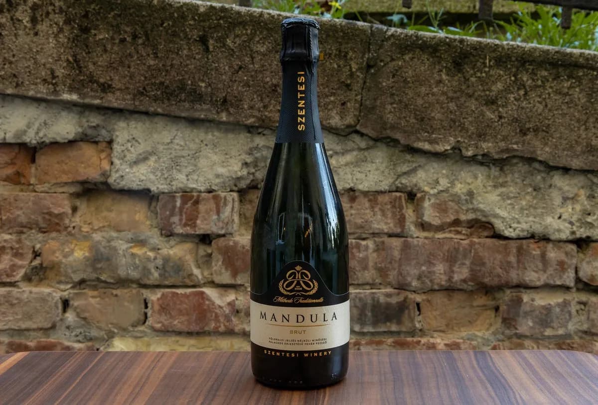 Szentesi Mandula - brut pezsgő (Rajnai Rizling) - Etyek
