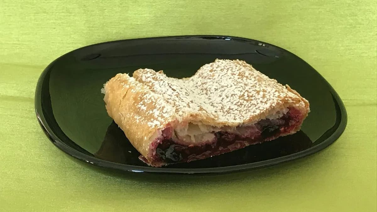 Erdei gyümölcsös rétes