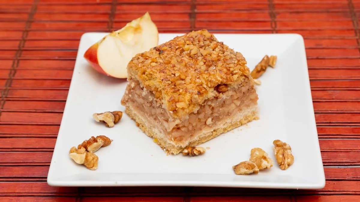 Almás-Diós Pite / 15-20 Dkg.