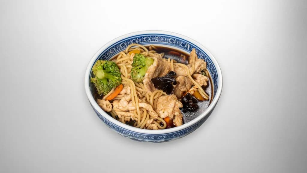 Csirkehúsos ramen leves