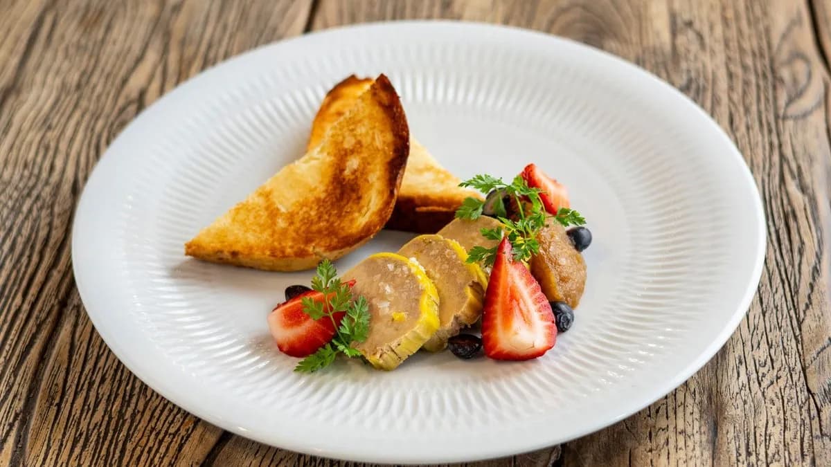 TOKAJIS KACSAMÁJPÁSTÉTOM