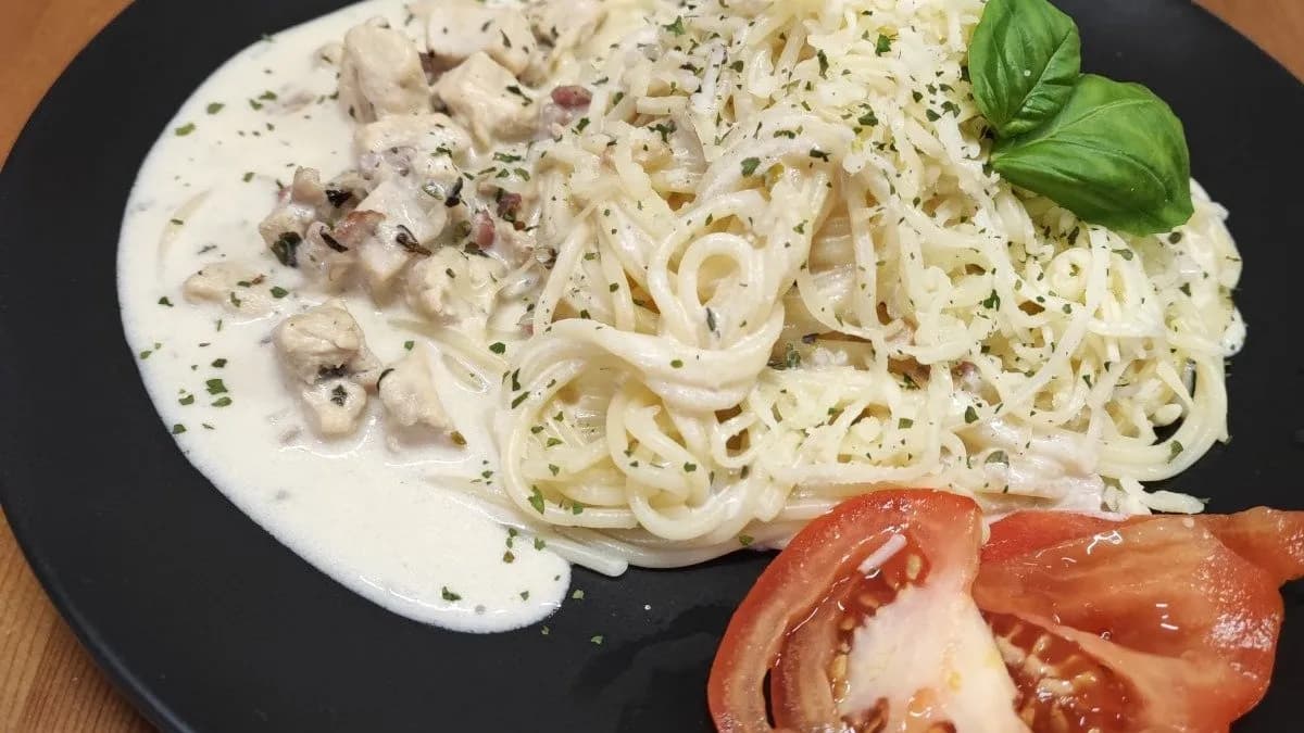Carbonara házitésztával