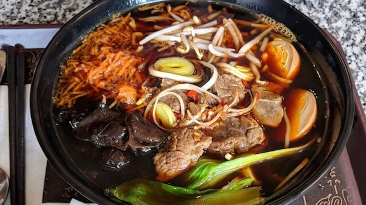 Tésztaleves marhahússal ( 1.000 ml ! )