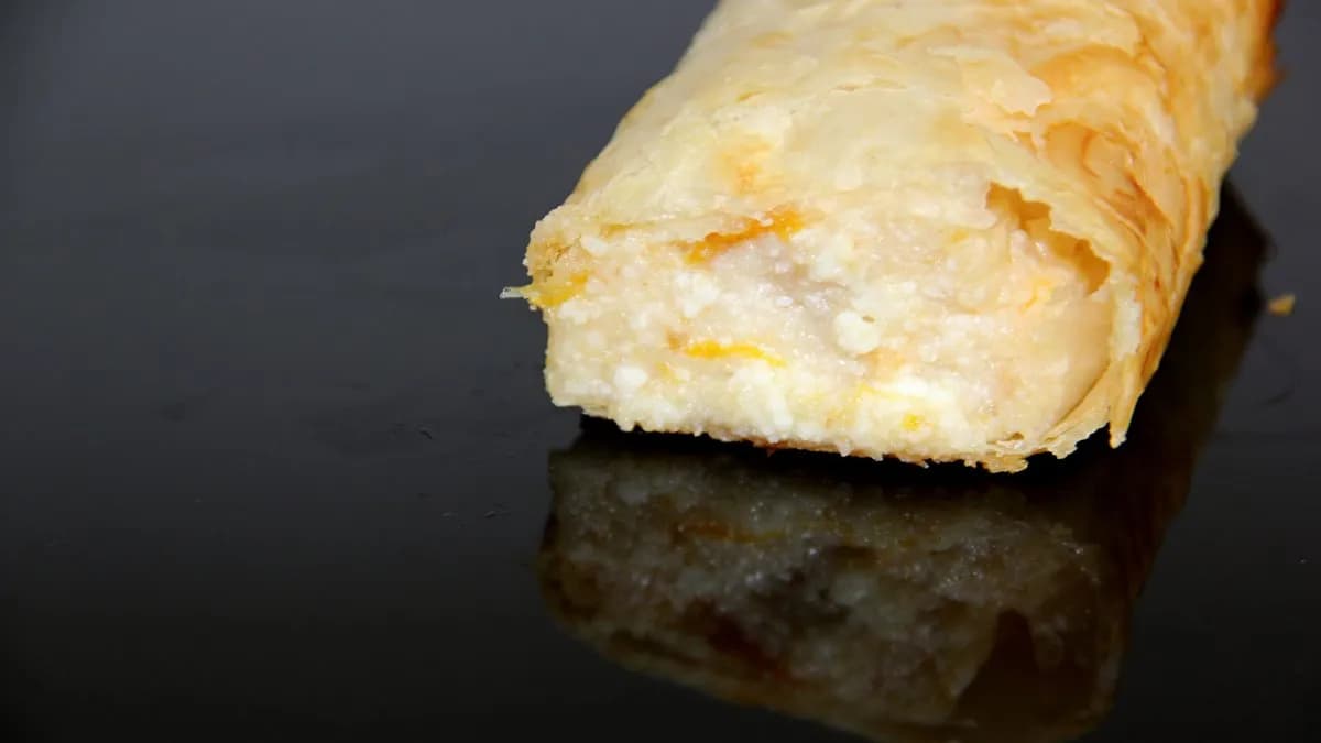 Túrós-barackos rétes