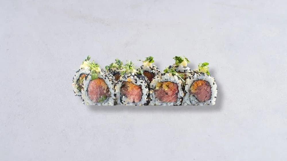 Spicy tuna blue fin roll