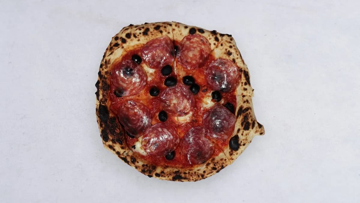 Pizza salame leggero