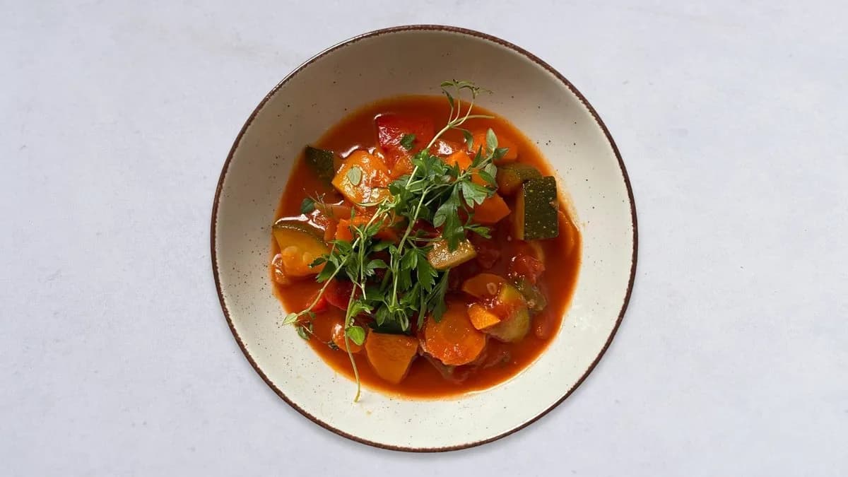 Kolorowe leczo warzywne