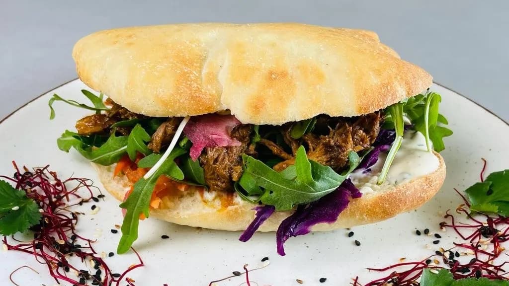 Pita Umami z wołowiną