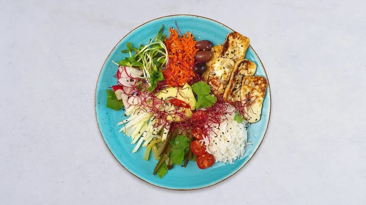 Bowl grillowane halloumi 🌿