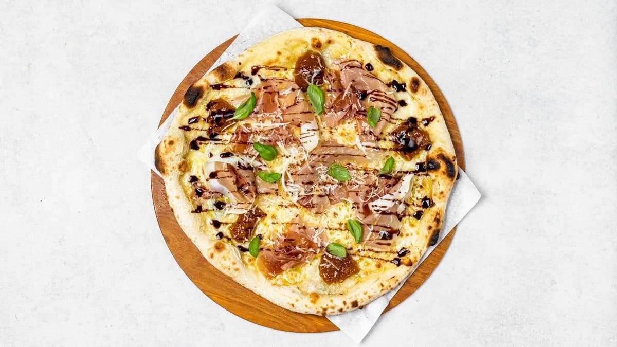 Parma e fichi - Szynka i figi - pizza bianca