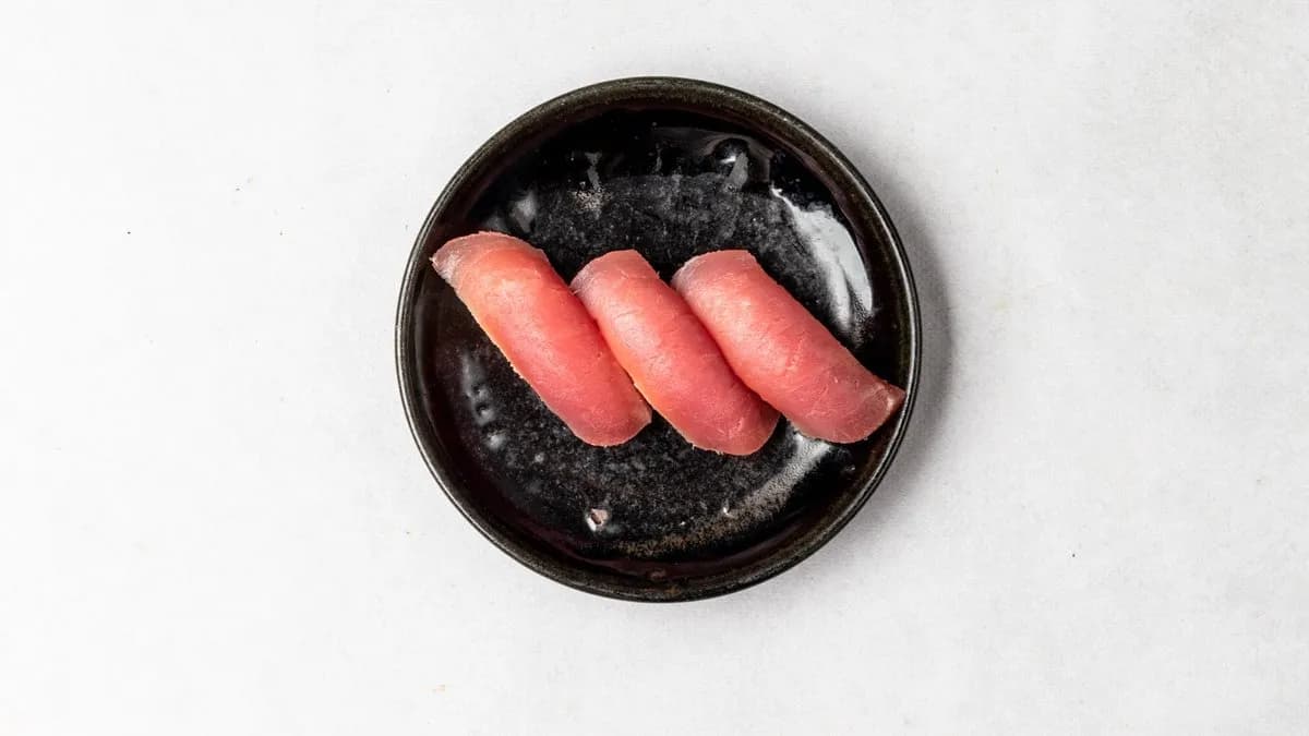 Nigiri z tuńczykiem