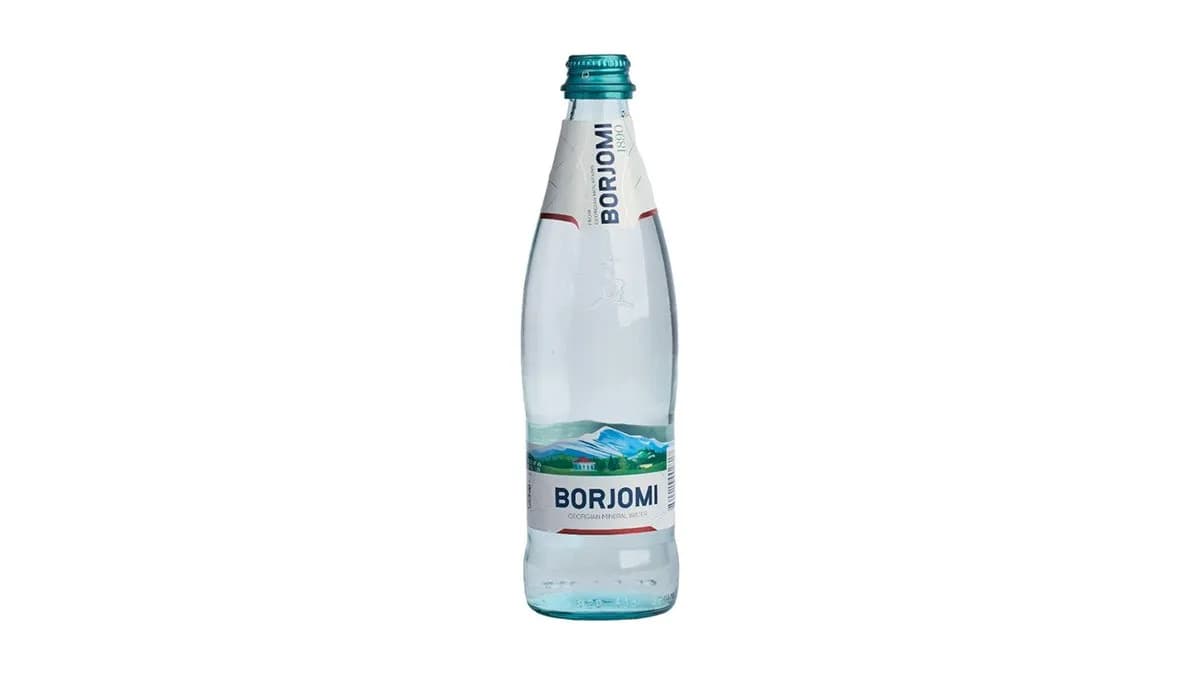 Woda Borjomi wysokomineralizowana 0,5 l