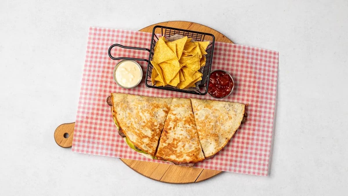 Quesadilla z wołowiną