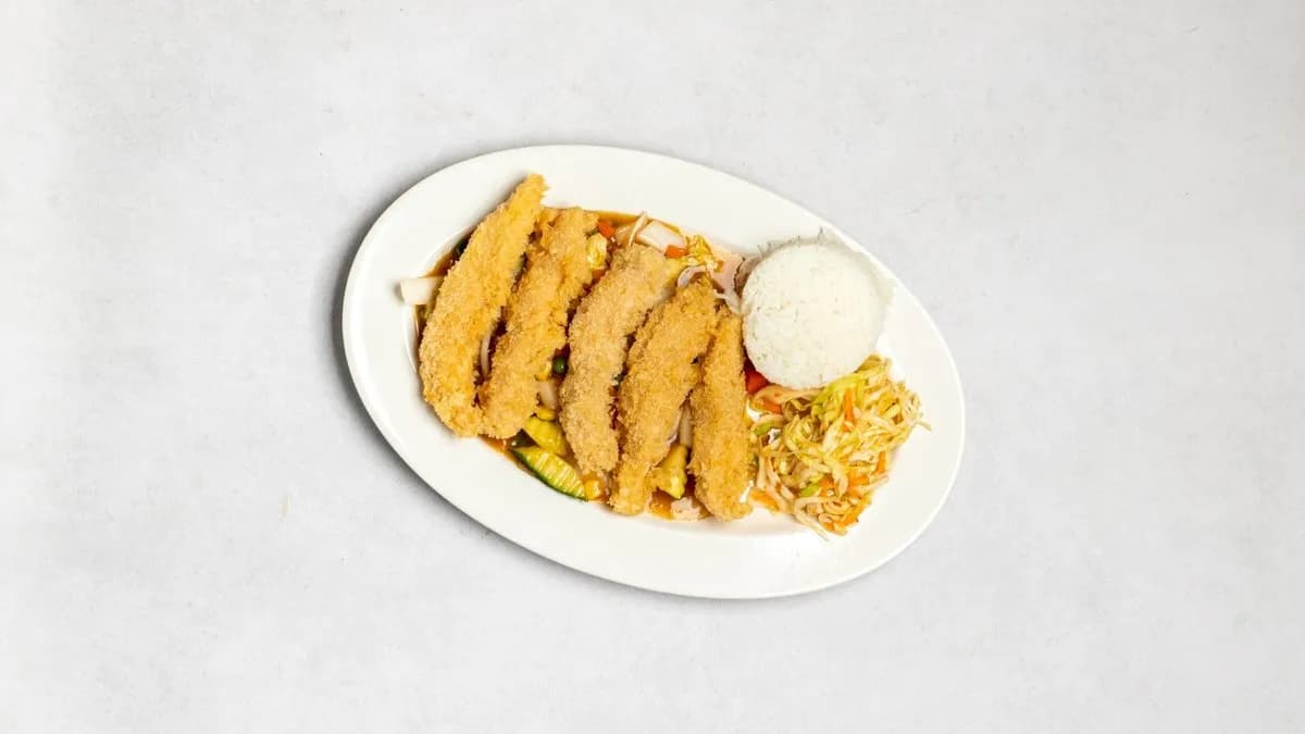 Ostry kurczak z orzeszkami ziemnymi