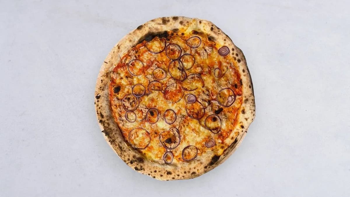 Pizza Tonno e Cipola - 31 cm
