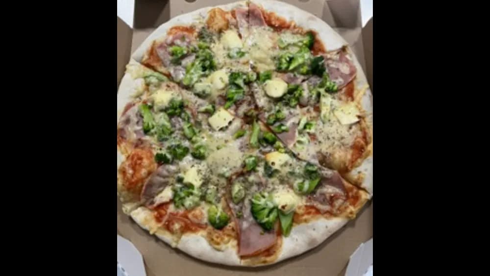 Pizza Broccoli