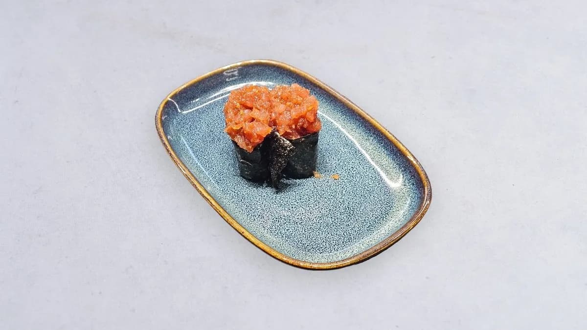 Z tatarem z tuńczyka