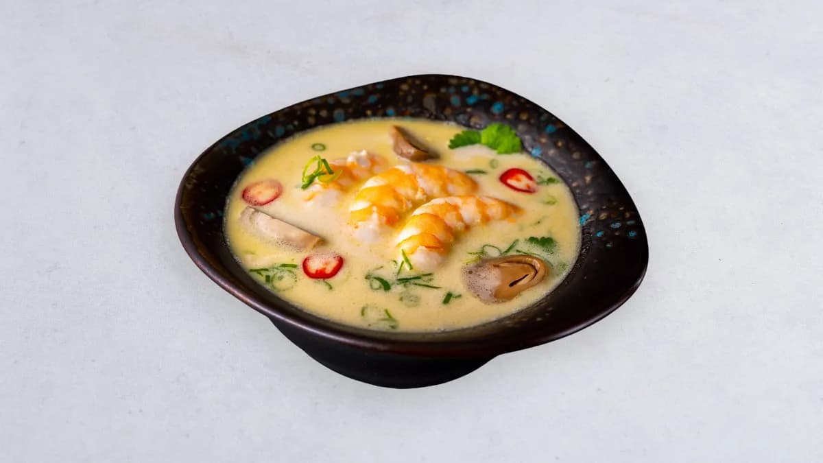 Tom kha z krewetkami