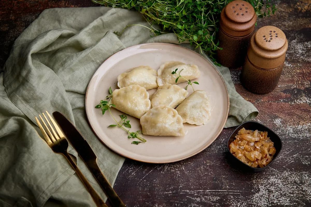 Pierogi ukraińskie 6 szt.