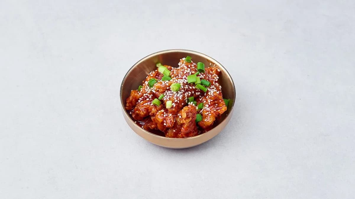 Red KFC Chicken Box 🌶️ -30%