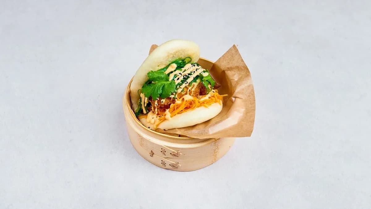 Bao z kurczakiem w panko