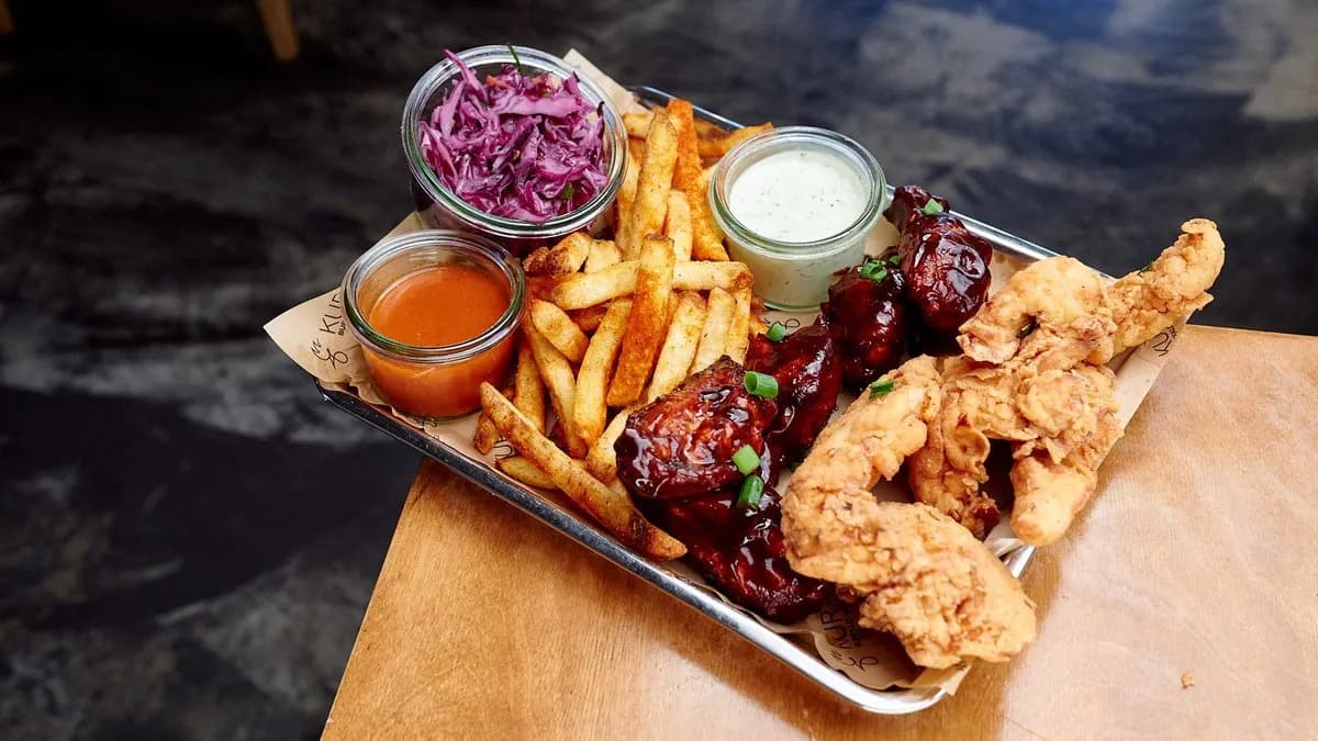 Zestaw 3 skrzydeł i 3 stripsów