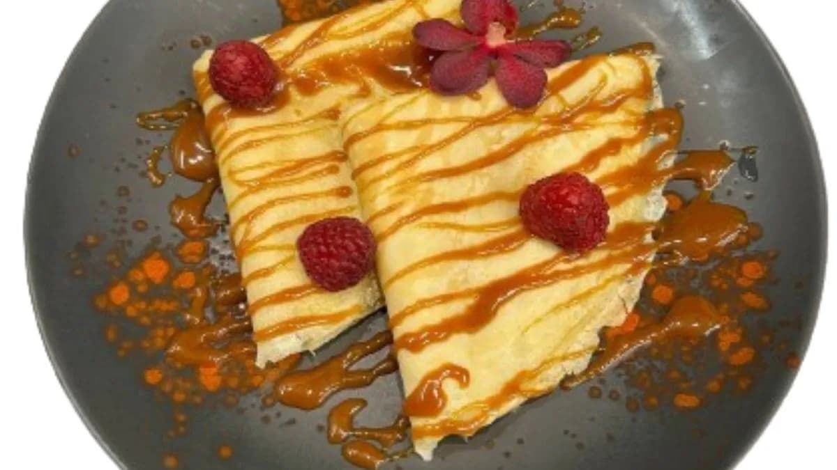 NALEŚNIKI Z SOLONYM KARMELEM