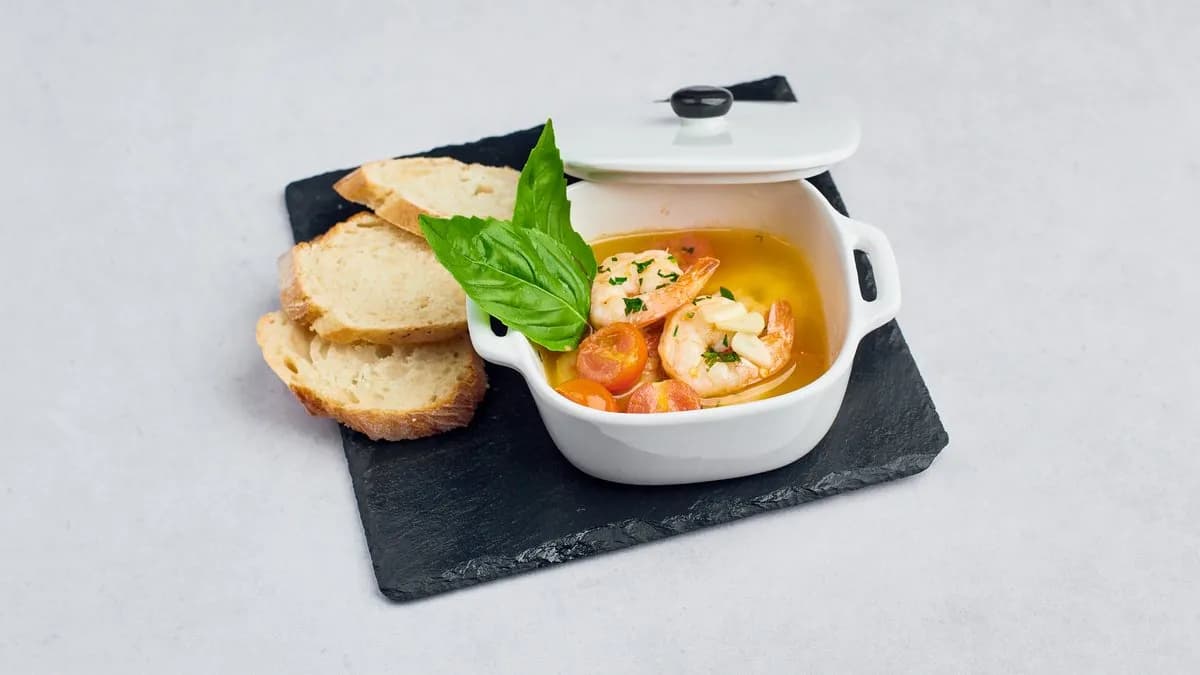 Krewetki na białym włoskim winie